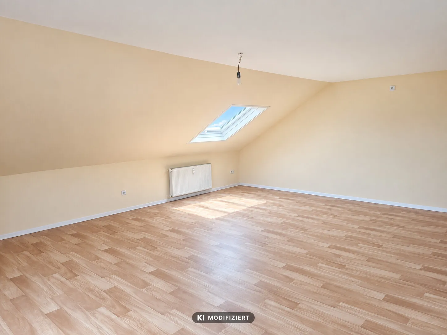 Wohn- & Esszimmer