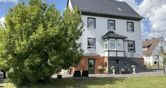 von_poll_real_estate_property_25064023_image_0