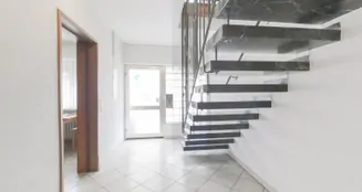 von_poll_real_estate_property_25064020_image_8