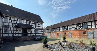 von_poll_real_estate_property_24064030_image_0