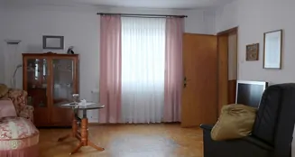 von_poll_real_estate_property_24064030_image_14