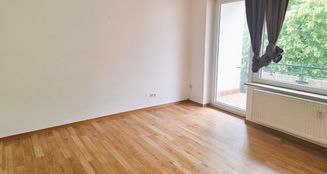 von_poll_real_estate_property_25064051S_image_1