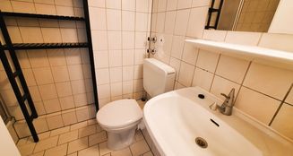 von_poll_real_estate_property_25064051D_image_3