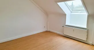 von_poll_real_estate_property_25064051D_image_2