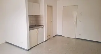 von_poll_real_estate_property_25064052D_image_1