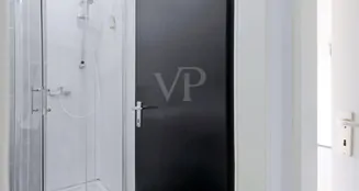 von_poll_real_estate_property_25064009_image_8