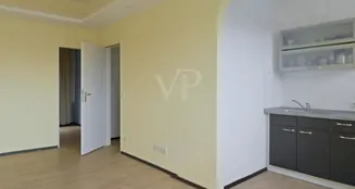 von_poll_real_estate_property_25064009_image_0