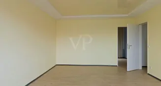 von_poll_real_estate_property_25064009_image_2