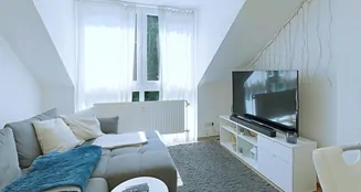 von_poll_real_estate_property_25064014_image_0