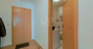 von_poll_real_estate_property_25064014_image_7