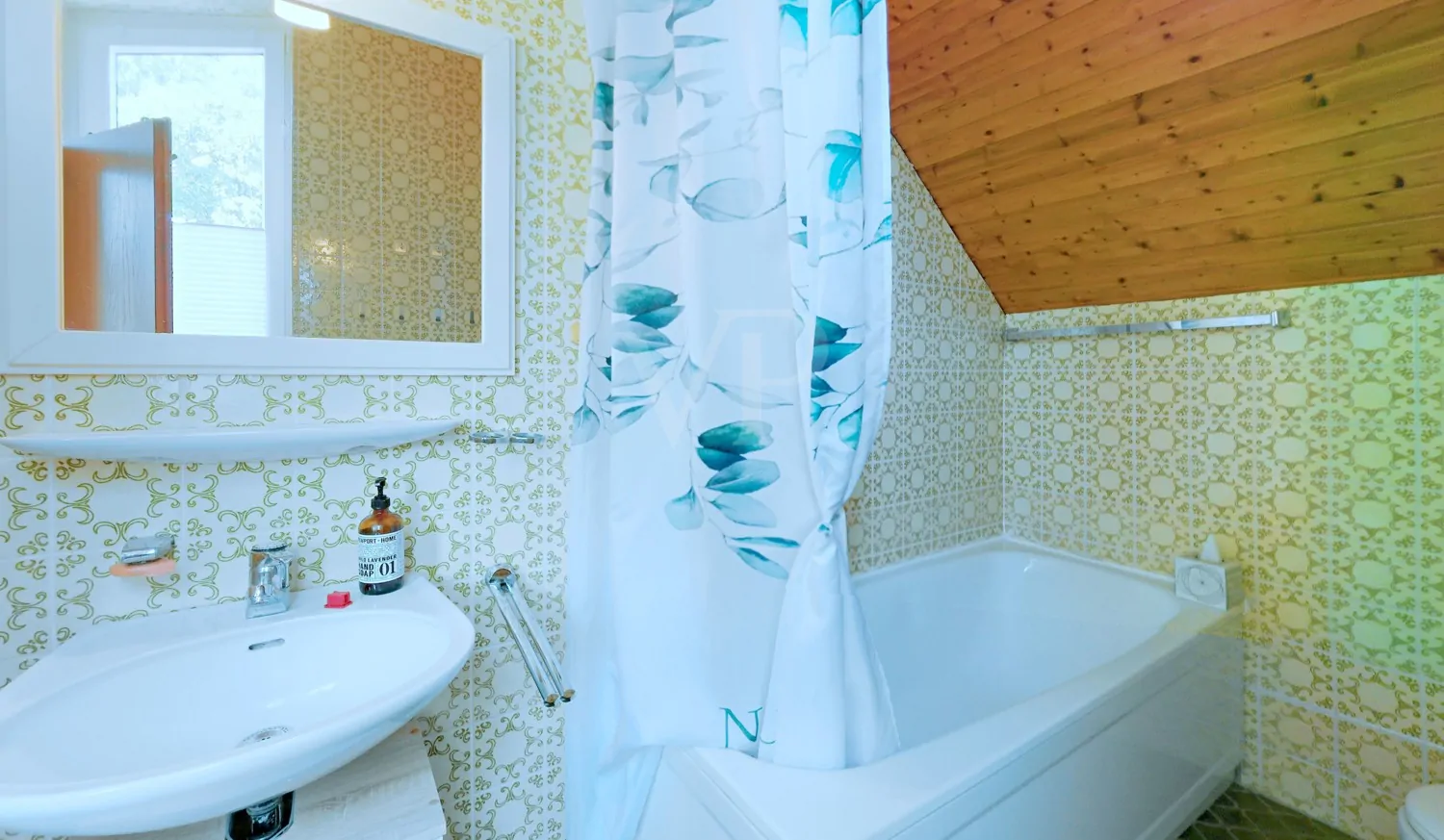 Badezimmer Dachgeschoss