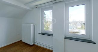 von_poll_real_estate_property_25064012_image_11