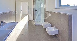 von_poll_real_estate_property_25460013B_image_6