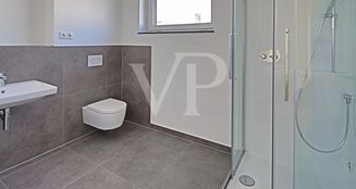 von_poll_real_estate_property_25460013B_image_9