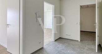 von_poll_real_estate_property_25460021_image_2