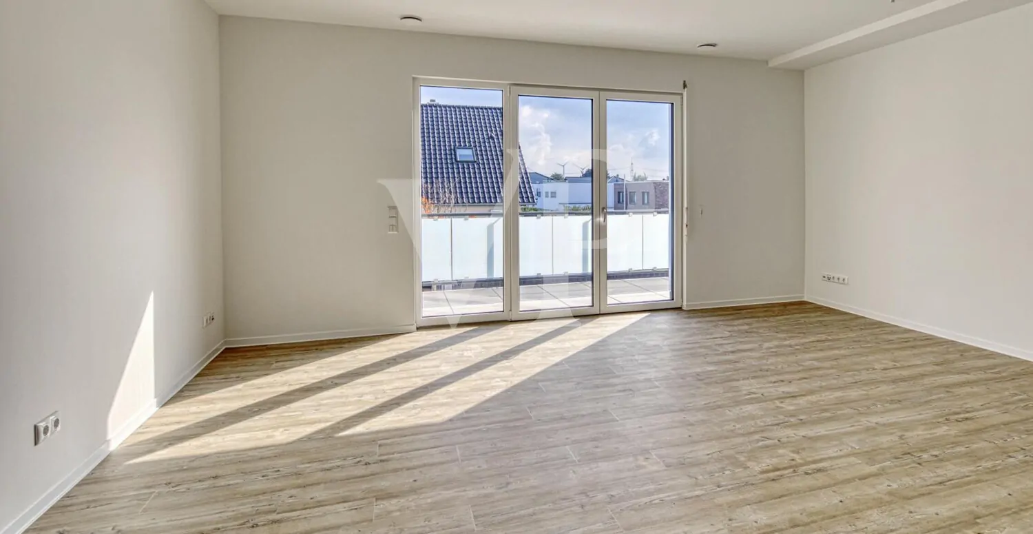 Lichtdurchfluteter Wohnraum