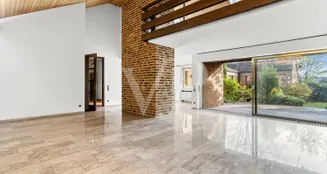 von_poll_real_estate_property_25027520A_image_1