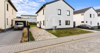 von_poll_real_estate_property_25027523_image_0