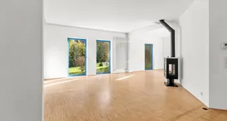 von_poll_real_estate_property_25027034H_image_1