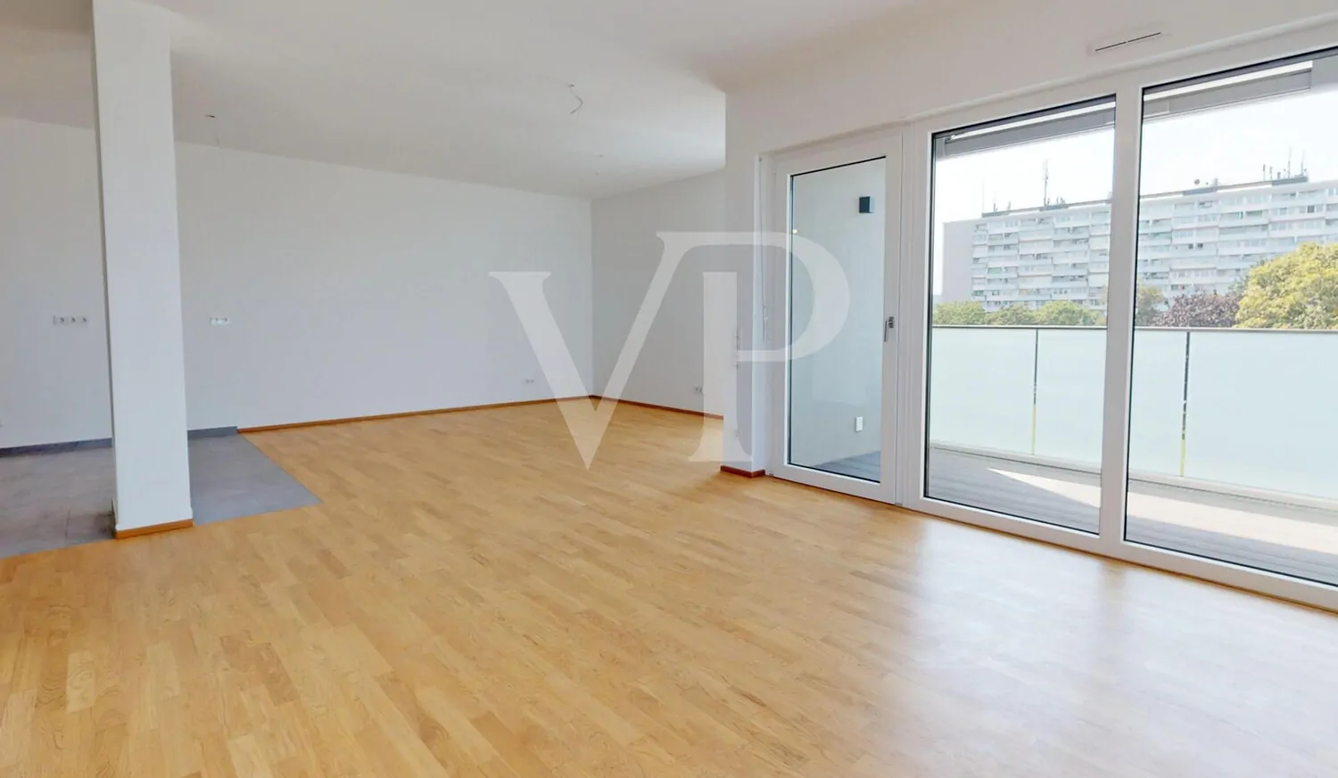 Lichtdurchfluteter Wohnbereich