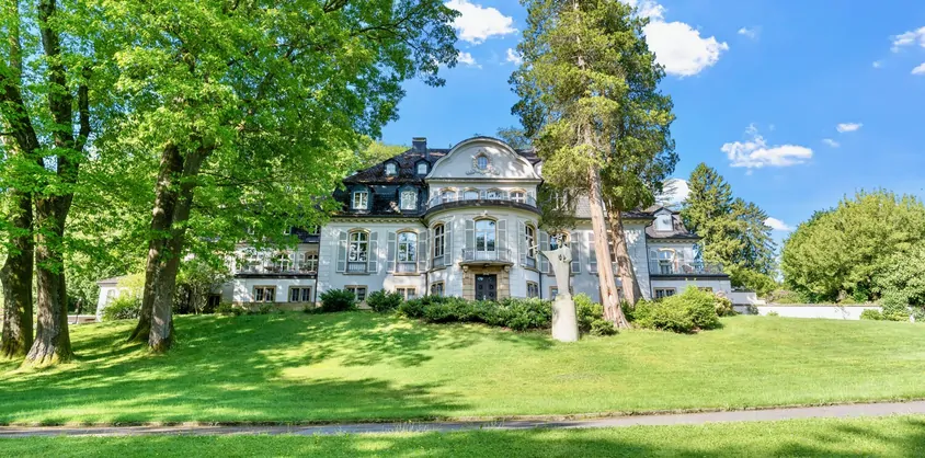 von Poll Immobilien GmbH
