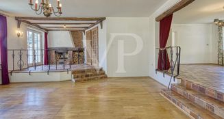 von_poll_real_estate_property_25027210s_image_3