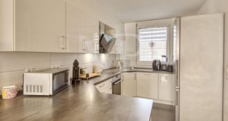 von_poll_real_estate_property_25027510n_image_1