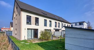 von_poll_real_estate_property_25027510n_image_0