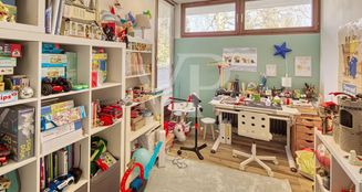 von_poll_real_estate_property_25027208s_image_4