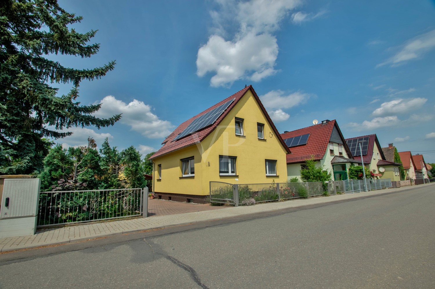 Hausfront
