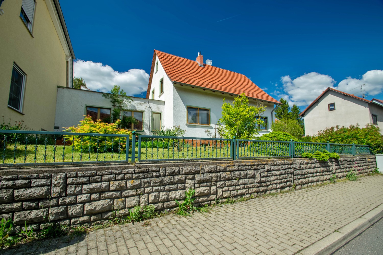 Straßenseite