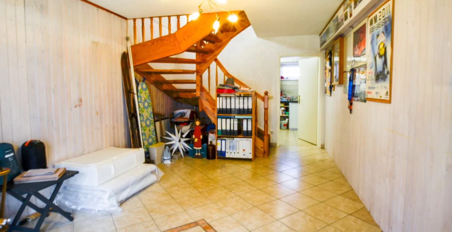 Hobbyraum mit Zugang Terrasse