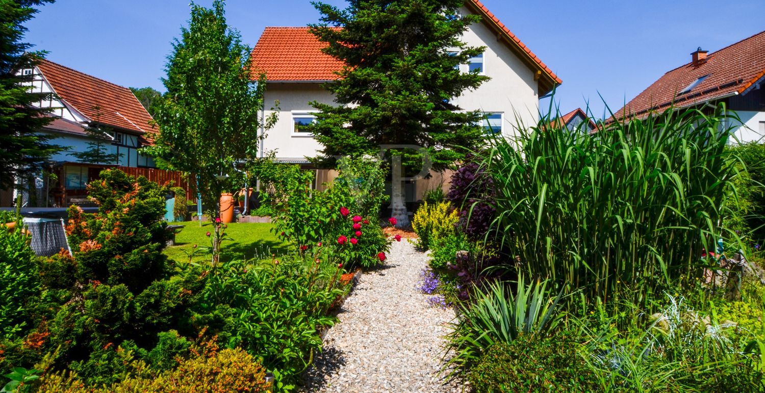 Ansicht Haus Garten