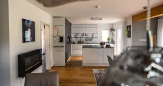 von_poll_real_estate_property_25124542_image_9