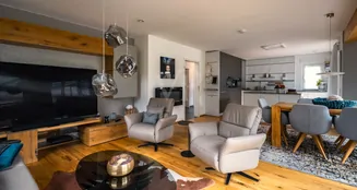 von_poll_real_estate_property_25124542_image_8