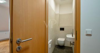 von_poll_real_estate_property_25124110c_image_9
