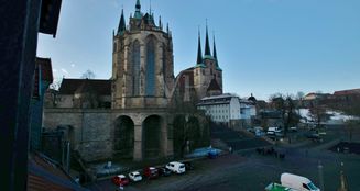 von_poll_real_estate_property_25124110c_image_1