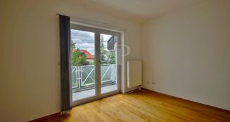 von_poll_real_estate_property_25124590B_image_13