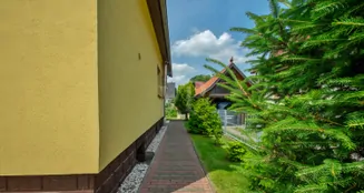 von_poll_real_estate_property_25124509_image_4