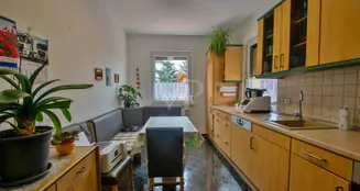 von_poll_real_estate_property_25124509_image_10