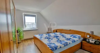 von_poll_real_estate_property_25124509_image_11