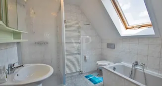 von_poll_real_estate_property_25124509_image_12