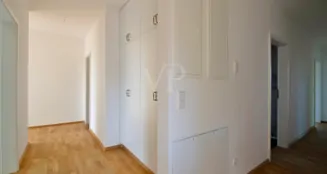 von_poll_real_estate_property_25124111b_image_12