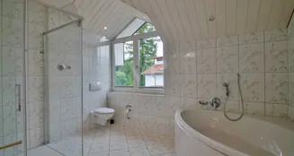 von_poll_real_estate_property_25124590H_image_11