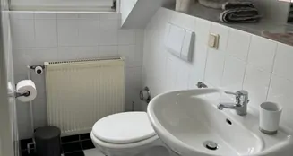 von_poll_real_estate_property_25124011_image_4