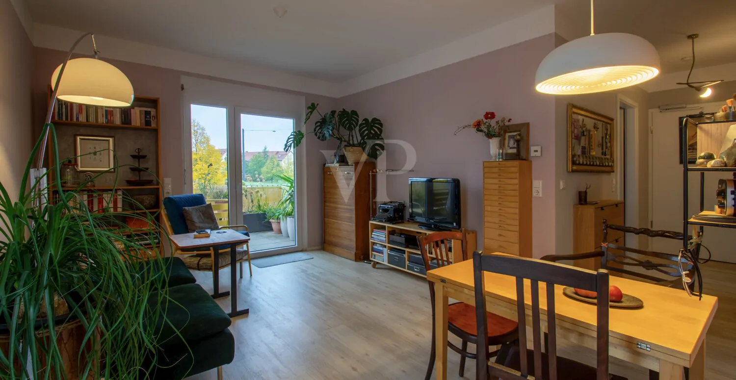 Wohnbereich mit Balkonausgang