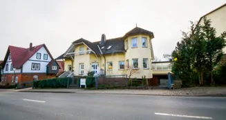 von_poll_real_estate_property_25124419_image_2