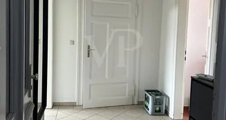 von_poll_real_estate_property_25124420_image_11