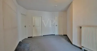 von_poll_real_estate_property_25124512V_image_8