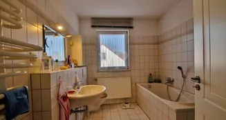 von_poll_real_estate_property_25124512V_image_13